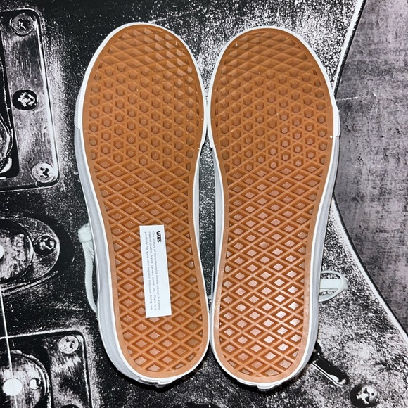 NIB Vans Old Skool - Picture 12 of 13